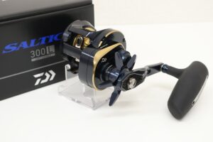 DAIWA（ダイワ） 25 SALTIGA 300L ソルティガ 左ハンドル 両軸リール