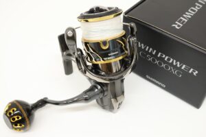 SHIMANO(シマノ) 20 TWIN POWER C5000XG ツインパワー スピニングリール